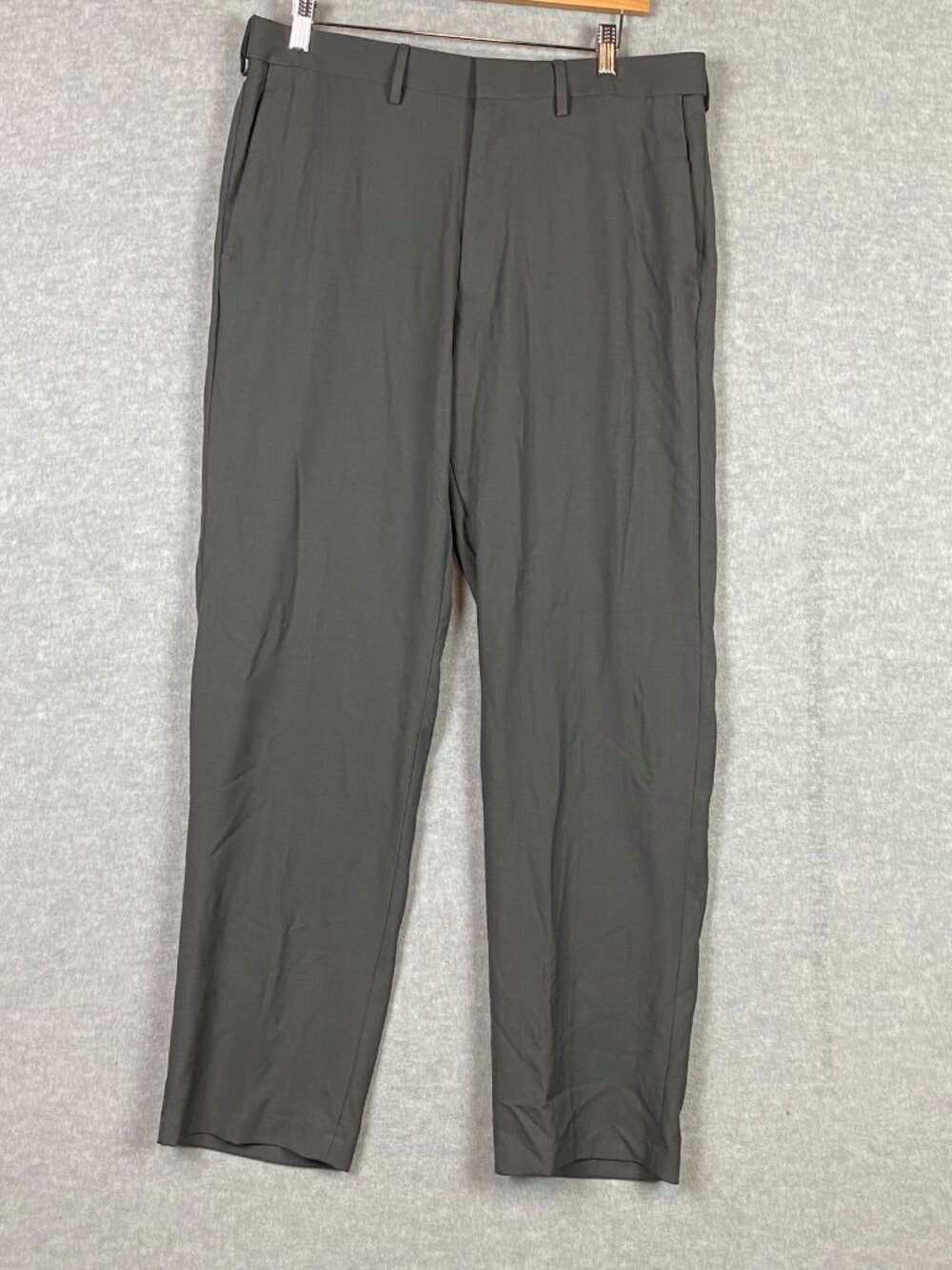 Haggar Classic Fit Dress Pants - Men's 34W x 32L